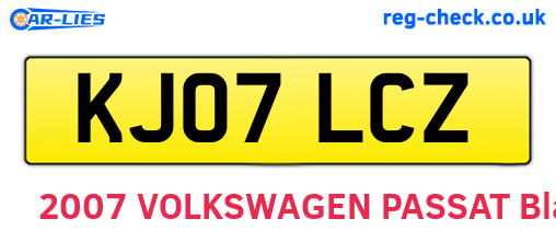 KJ07LCZ are the vehicle registration plates.