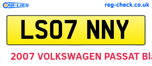 LS07NNY are the vehicle registration plates.
