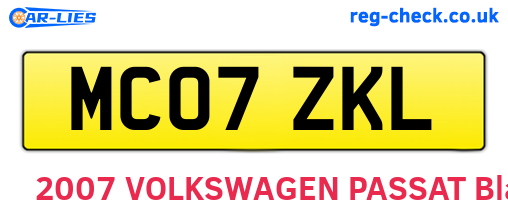 MC07ZKL are the vehicle registration plates.