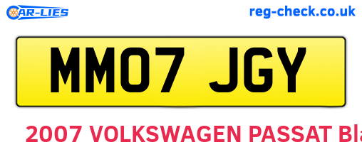 MM07JGY are the vehicle registration plates.