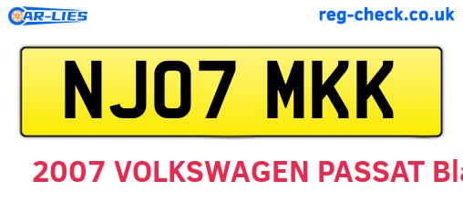 NJ07MKK are the vehicle registration plates.