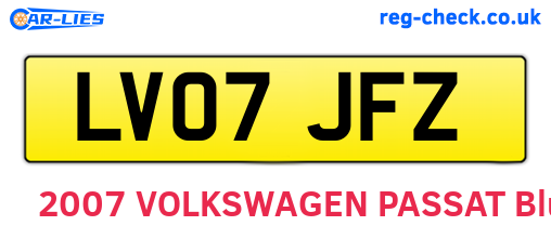 LV07JFZ are the vehicle registration plates.