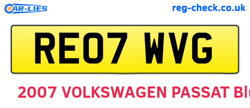 RE07WVG are the vehicle registration plates.