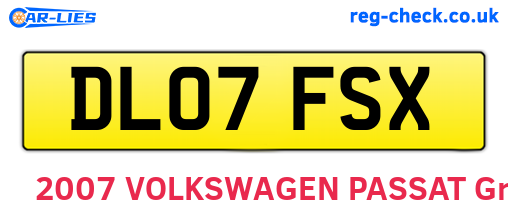 DL07FSX are the vehicle registration plates.