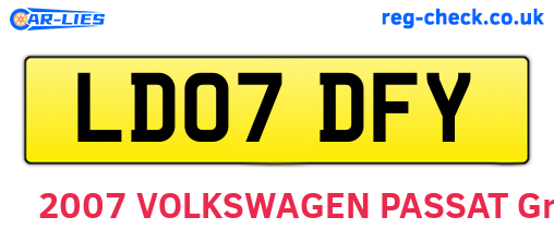 LD07DFY are the vehicle registration plates.