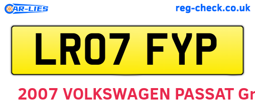 LR07FYP are the vehicle registration plates.