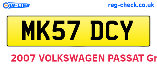 MK57DCY are the vehicle registration plates.