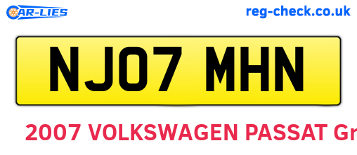 NJ07MHN are the vehicle registration plates.