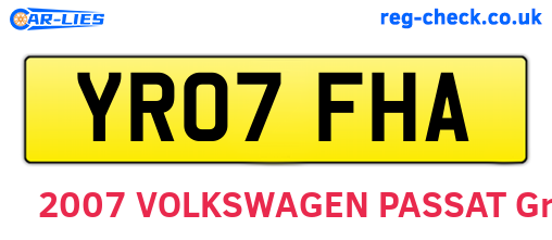 YR07FHA are the vehicle registration plates.