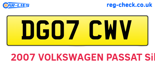 DG07CWV are the vehicle registration plates.