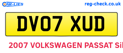 DV07XUD are the vehicle registration plates.