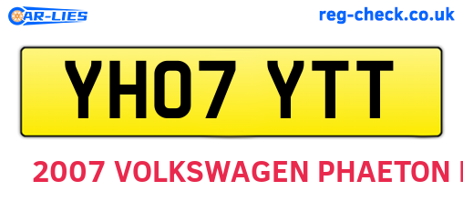 YH07YTT are the vehicle registration plates.