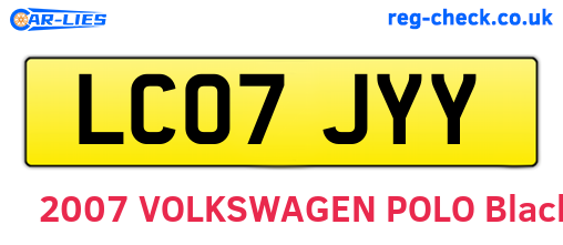 LC07JYY are the vehicle registration plates.