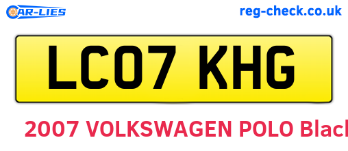 LC07KHG are the vehicle registration plates.