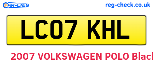 LC07KHL are the vehicle registration plates.