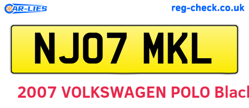 NJ07MKL are the vehicle registration plates.