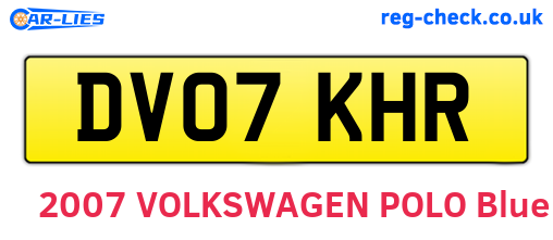 DV07KHR are the vehicle registration plates.