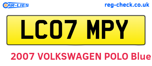 LC07MPY are the vehicle registration plates.