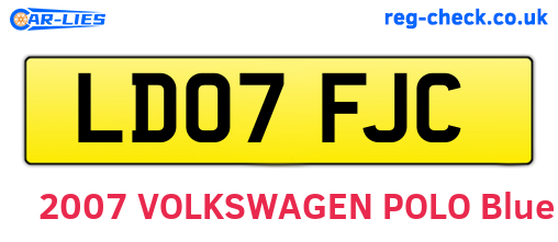 LD07FJC are the vehicle registration plates.