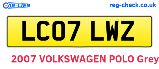 LC07LWZ are the vehicle registration plates.