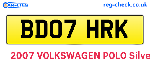 BD07HRK are the vehicle registration plates.