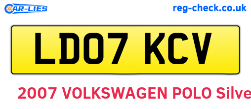 LD07KCV are the vehicle registration plates.