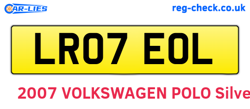 LR07EOL are the vehicle registration plates.