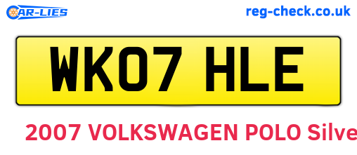 WK07HLE are the vehicle registration plates.