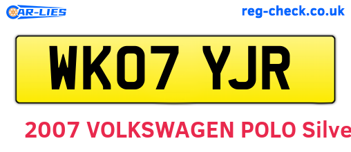 WK07YJR are the vehicle registration plates.