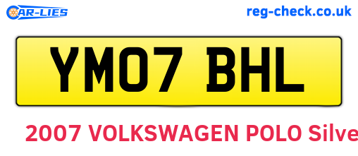 YM07BHL are the vehicle registration plates.