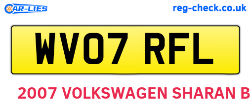 WV07RFL are the vehicle registration plates.