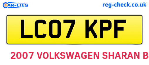 LC07KPF are the vehicle registration plates.