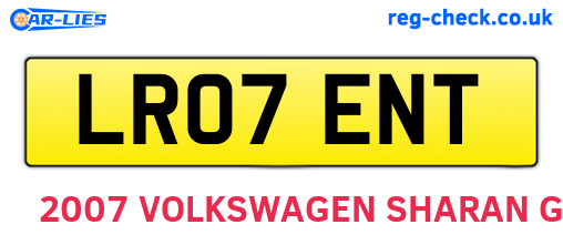 LR07ENT are the vehicle registration plates.