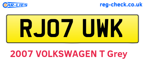 RJ07UWK are the vehicle registration plates.