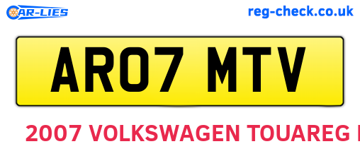 AR07MTV are the vehicle registration plates.