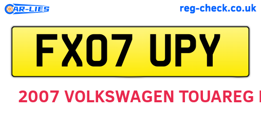 FX07UPY are the vehicle registration plates.