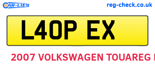 L40PEX are the vehicle registration plates.