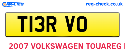 T13RVO are the vehicle registration plates.