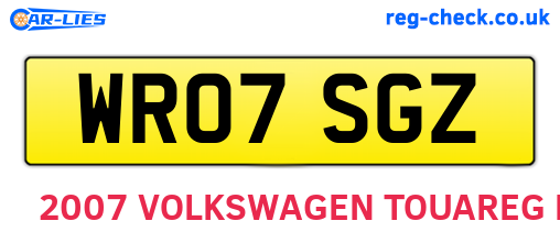 WR07SGZ are the vehicle registration plates.