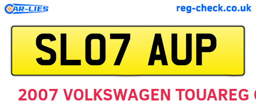 SL07AUP are the vehicle registration plates.