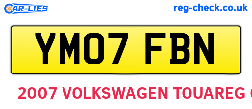 YM07FBN are the vehicle registration plates.