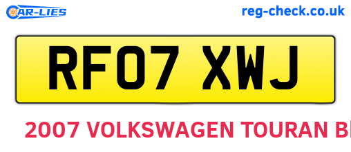 RF07XWJ are the vehicle registration plates.