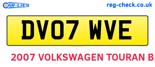 DV07WVE are the vehicle registration plates.