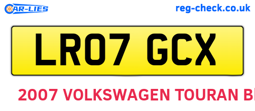 LR07GCX are the vehicle registration plates.