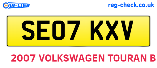 SE07KXV are the vehicle registration plates.