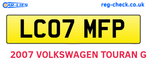 LC07MFP are the vehicle registration plates.