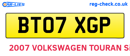 BT07XGP are the vehicle registration plates.