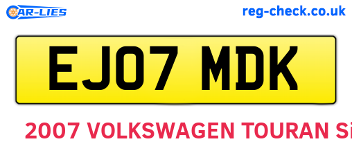 EJ07MDK are the vehicle registration plates.
