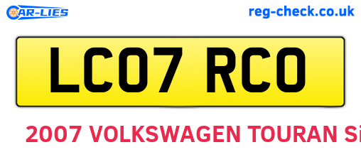 LC07RCO are the vehicle registration plates.