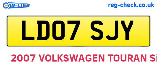 LD07SJY are the vehicle registration plates.
